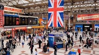 A Walk Through The London Victoria Station London England [upl. by Innavoig272]